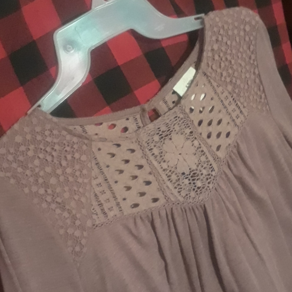 Knox Rose peasant top burgundy/brown